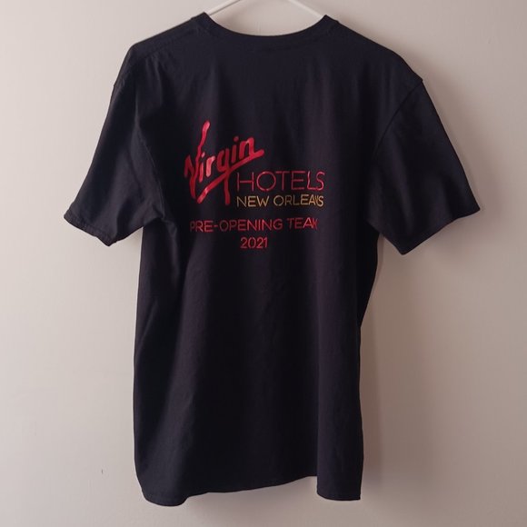 T Shirt Everyone Leaves Feeling Better Virgin Hotels New Orleans Adult Size XL - Picture 4 of 5